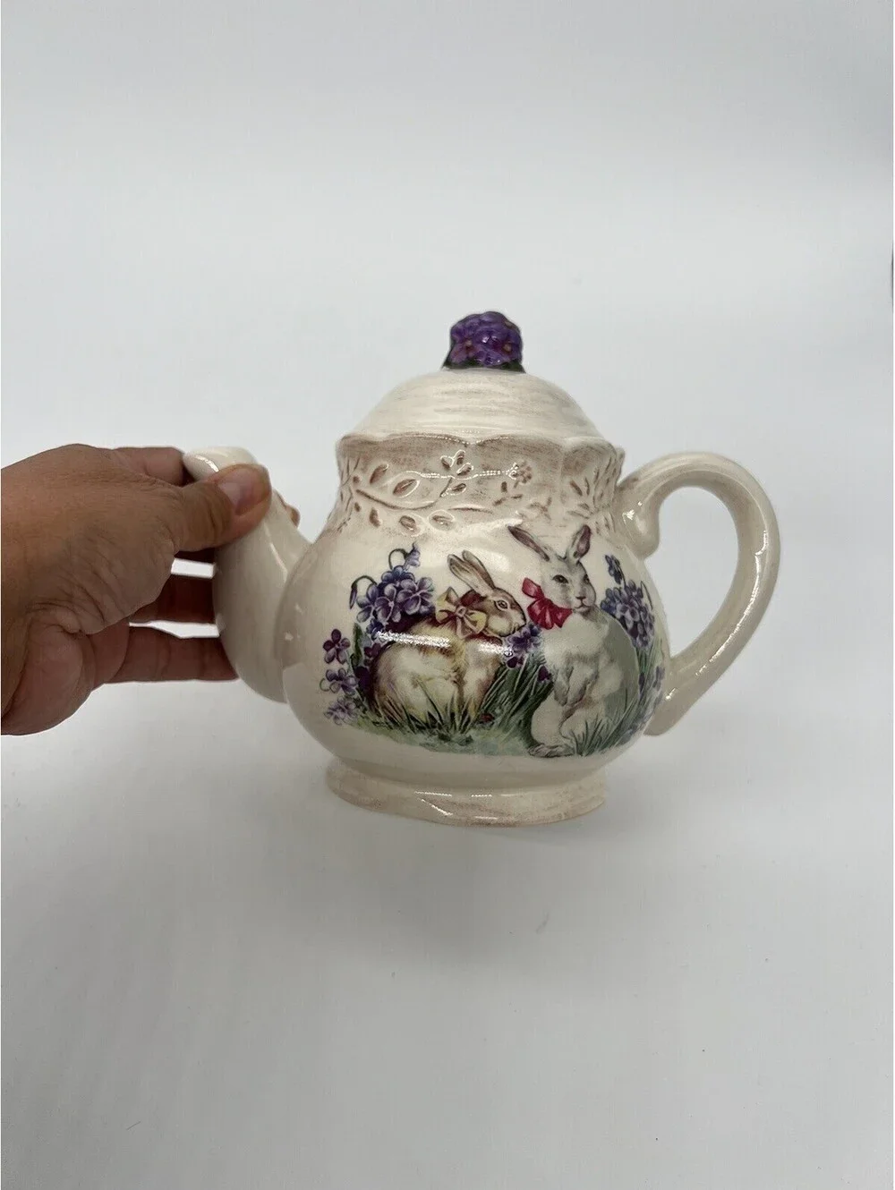 Easter Treasures Teapot by Cracker Barrel Bunny Rabbit Lilacs